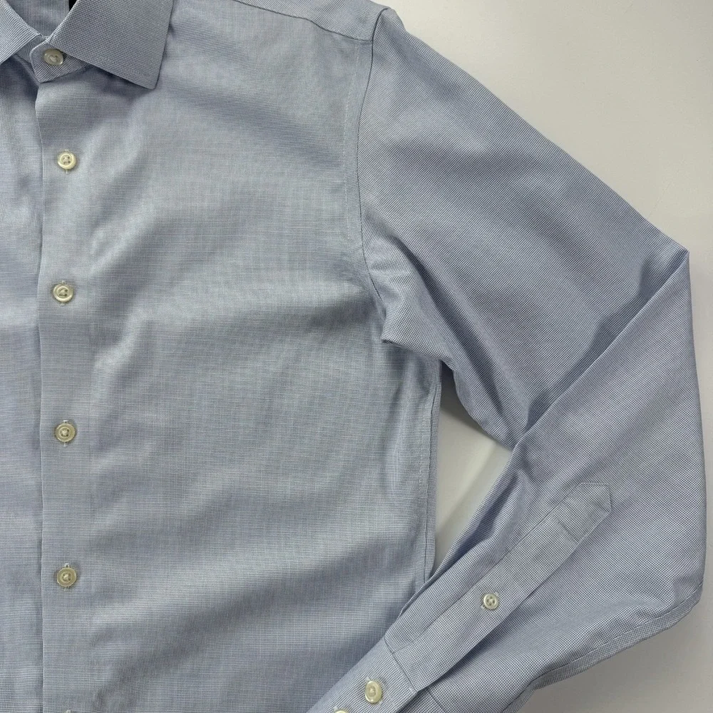 BANANA REPUBLIC Non Iron Slim Fit Dress Shirt Mens XSmall Sky Blue Square Weave